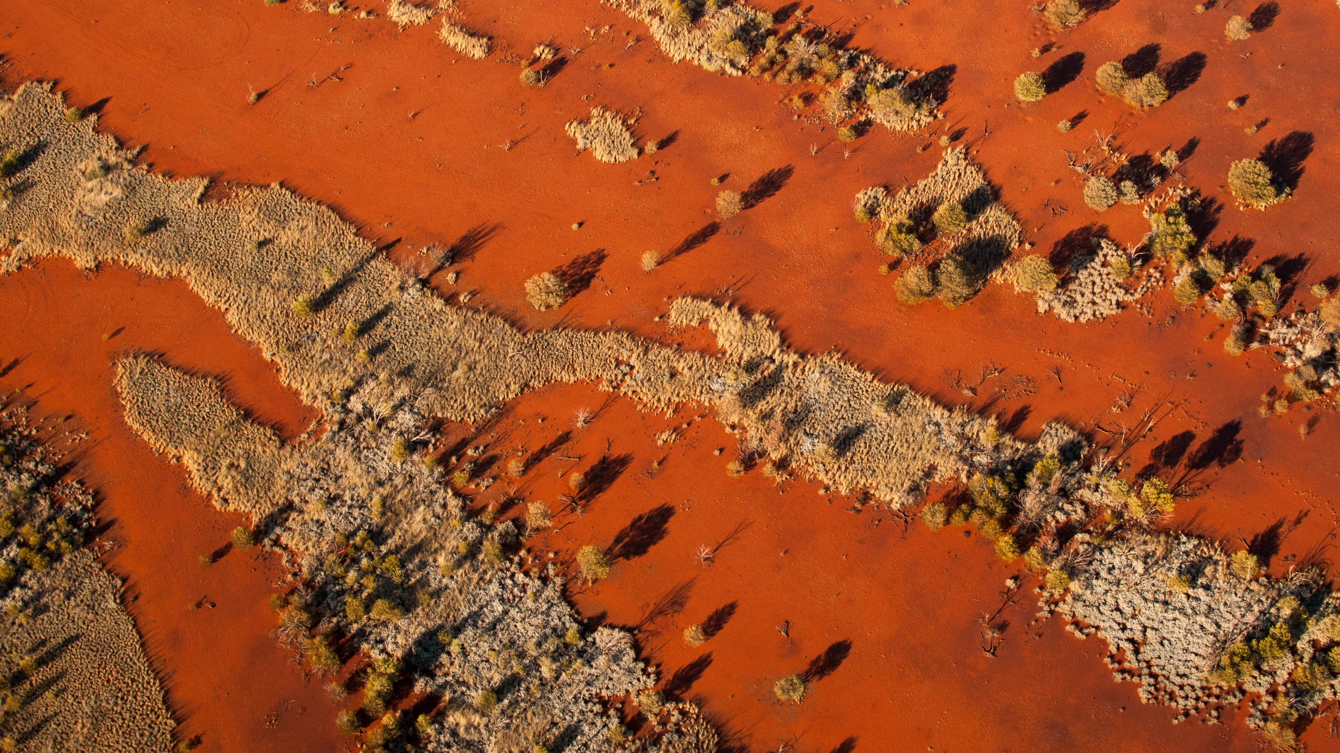 Red Earth – Big Sky Art Aus